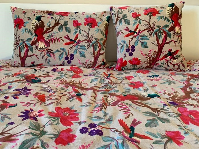 LES DECORATIONS DE CHAMBRE LES PLUS ROMANTIQUES POUR LA SAINT VALENTIN