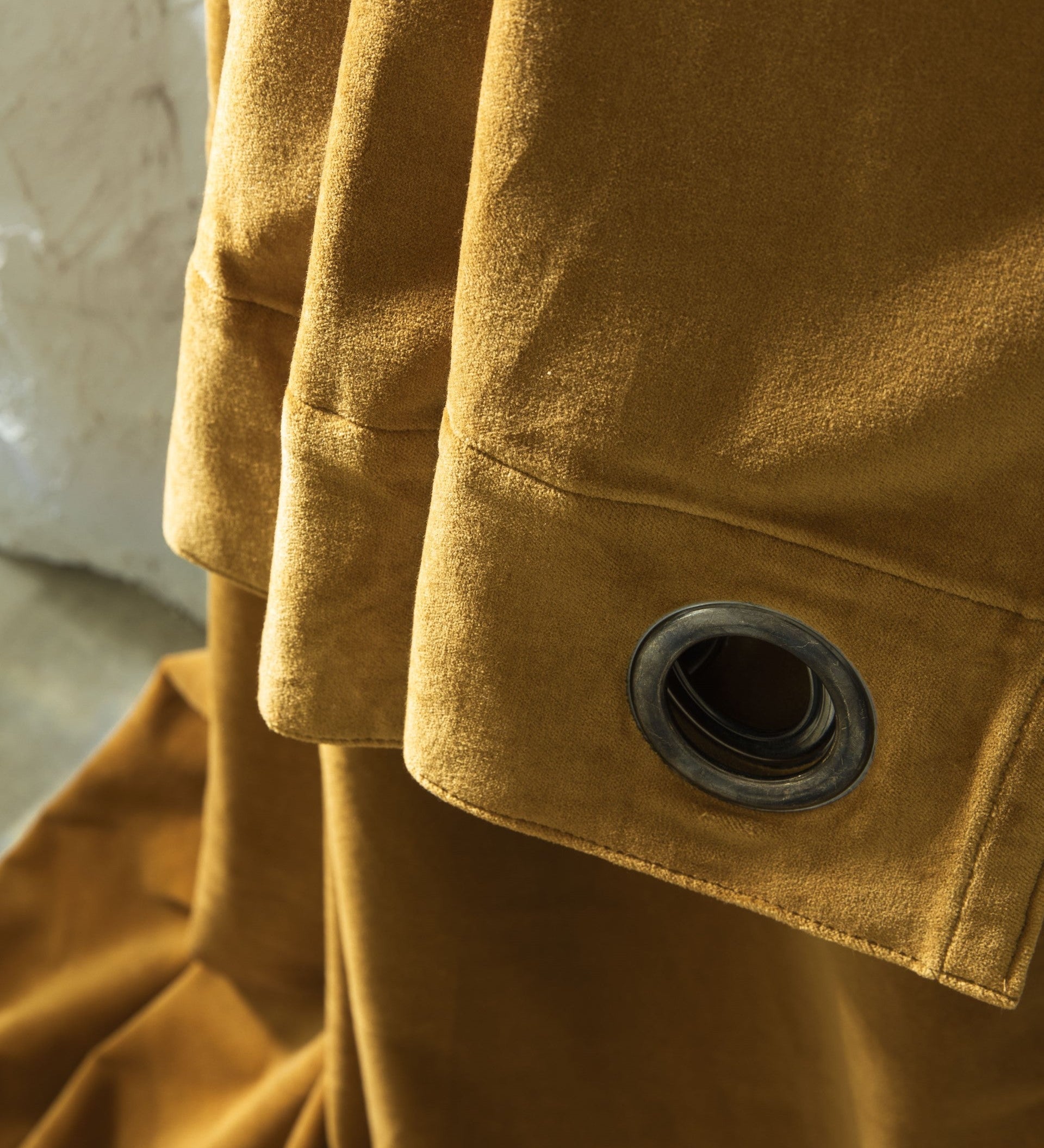 Rideaux en velours: Sublimer votre pièce