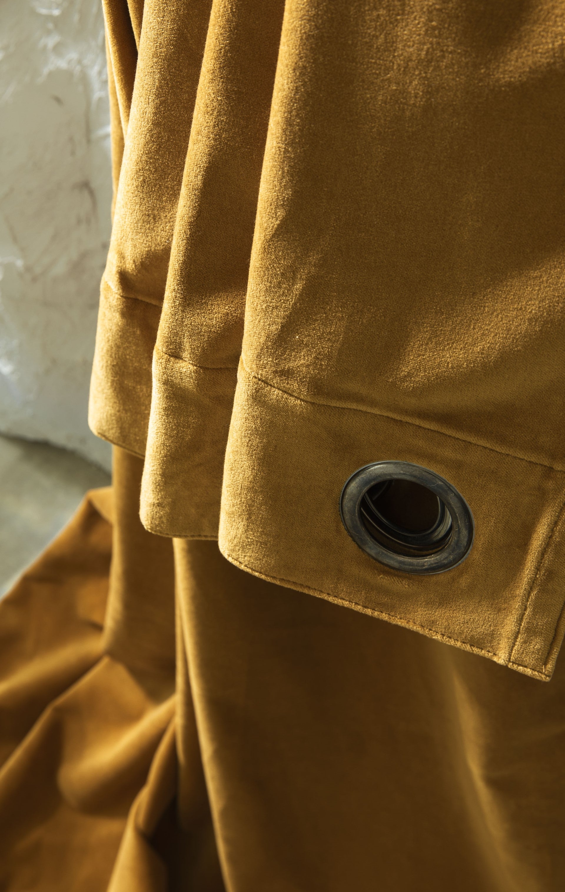 Rideaux Haomy et Epic : lin, velours & styles pour tous les intérieurs