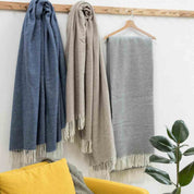 Carina Vivaraise wool and cashmere throw, Tempête blue