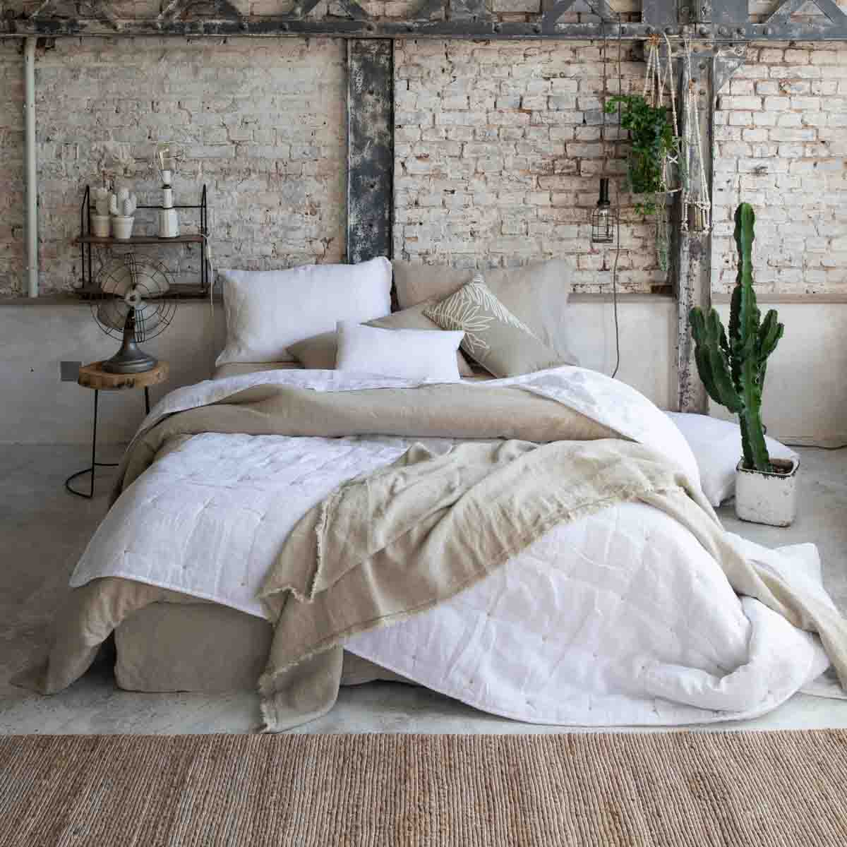 Zeff washed linen bedspread 240x260 cm - Vivaraise