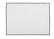 Set de table Borgo Haomy en lin enduit, finition piqué noir, coloris Blanc – élégant et facile d’entretien