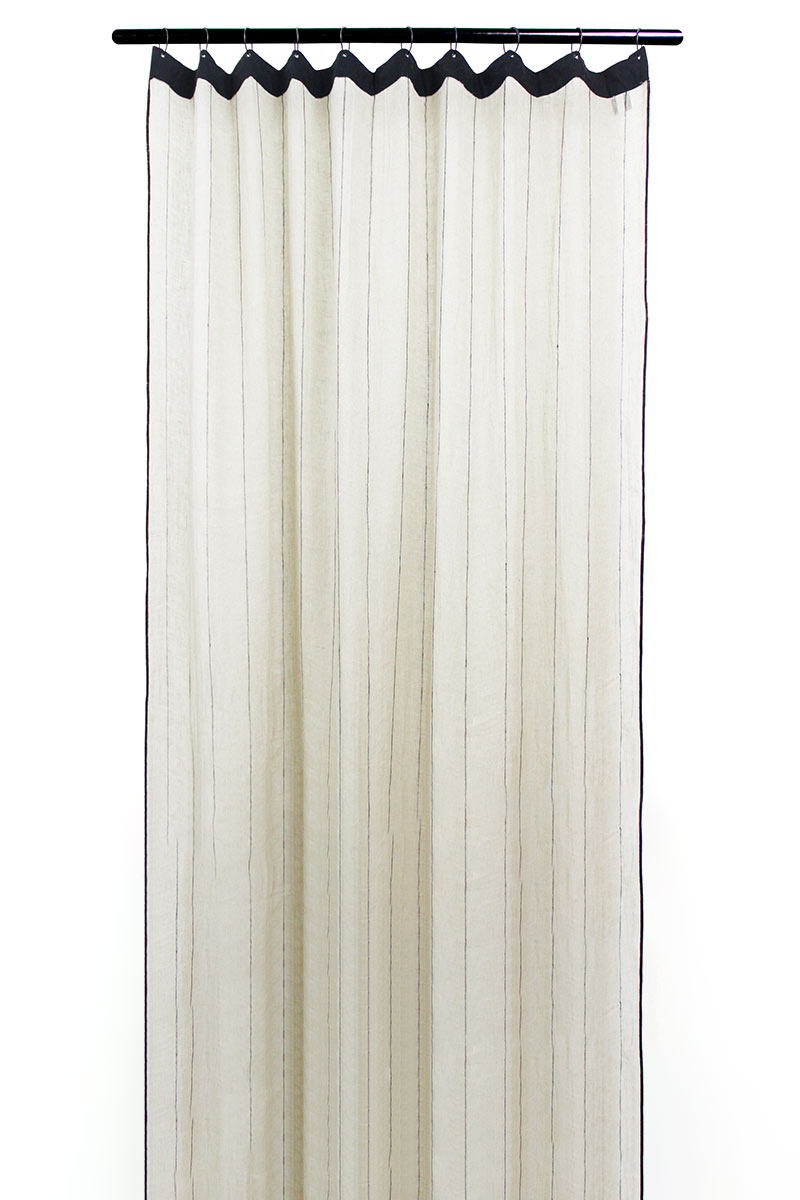 Rideau en voile de lin lavé Calvi Haomy 140x280 cm coloris Blanc – léger et aérien