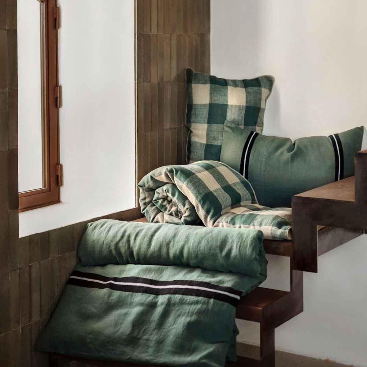 Housse de coussin Skagen Haomy en lin lavé brodé - 4 couleurs naturelles