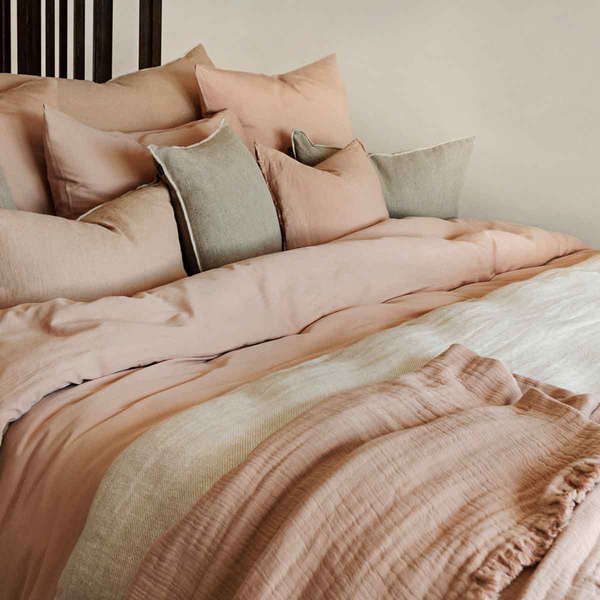 Drap housse en satin de coton Taloa Haomy - 5 couleurs raffinées