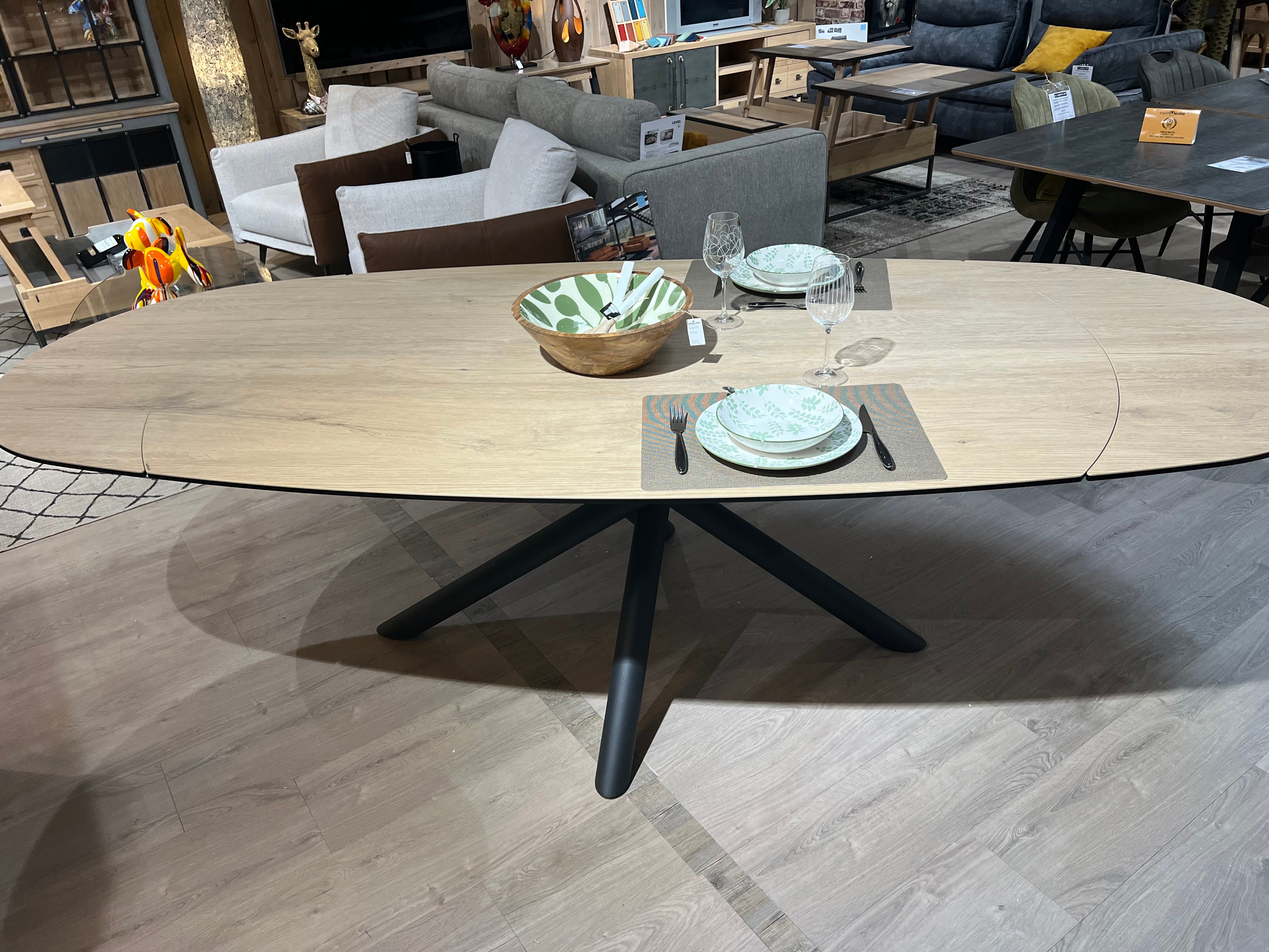 Table en céramique extensible Willard Chêne clair - Home Beddings & Curtains