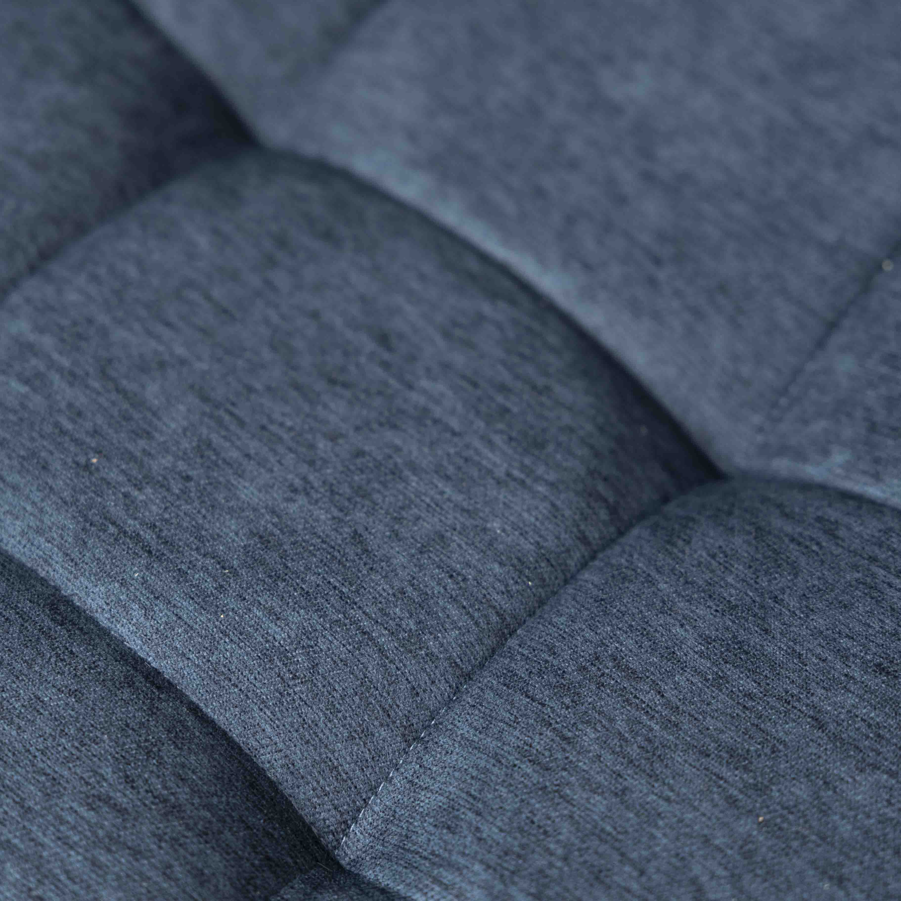 Chaise de salle à manger tissu matelassé Harvey n°2 - 6 couleurs - Home Beddings & Curtains