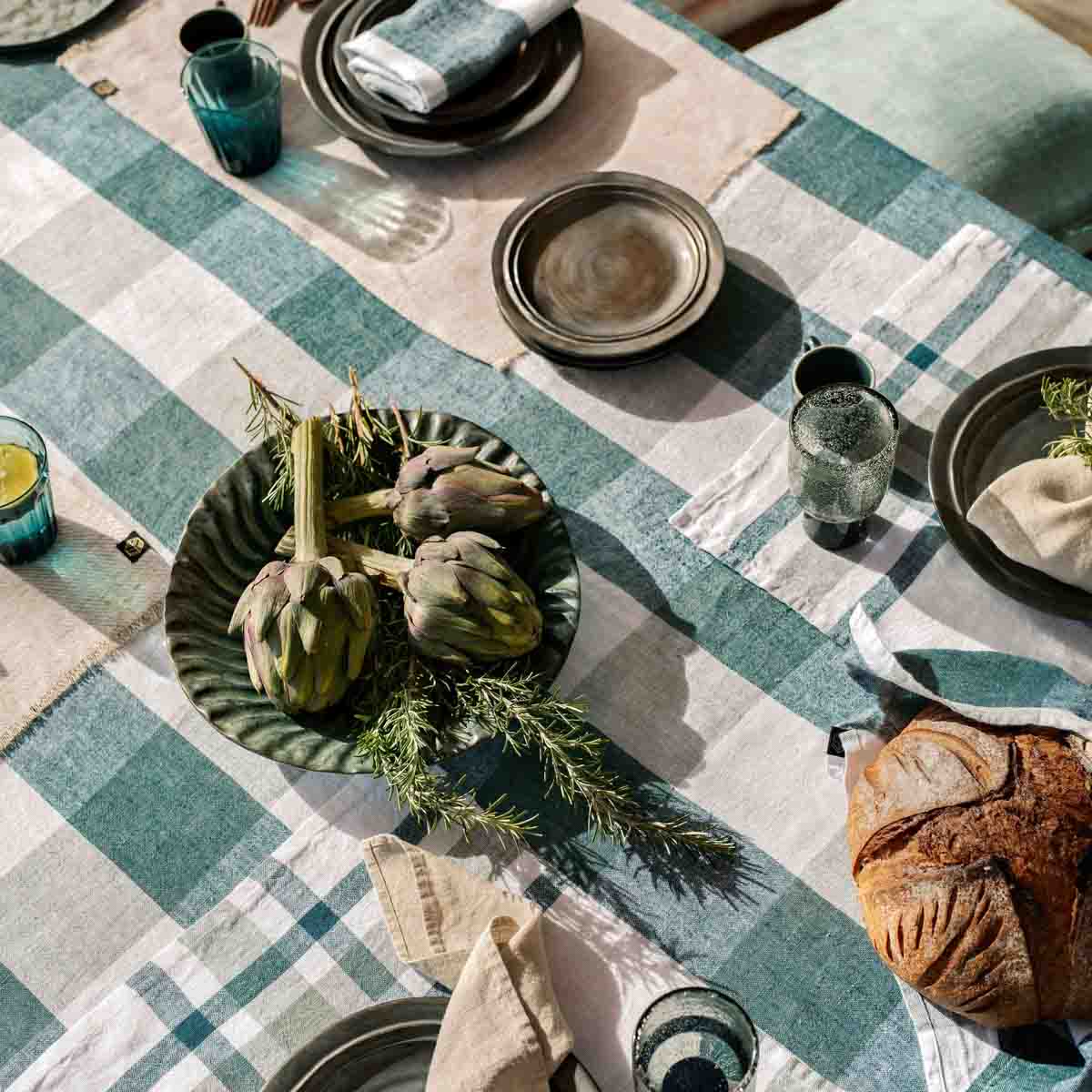 Nappe Palma Haomy en lin lavé à grands carreaux – 3 couleurs tendances