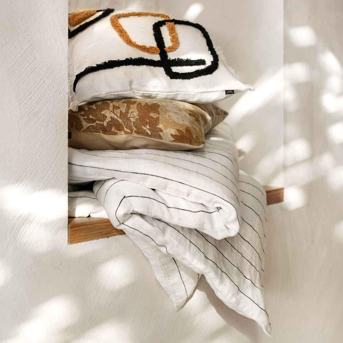 Rectangular linen cushion cover Tikri 40x60 cm - Harmony Haomy