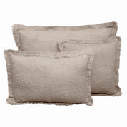 Coussin Aspen en laine – coloris Naturel – Haomy Harmony Textile, texture douce et naturelle, chaleur et élégance pour une décoration cocooning haut de gamme.
