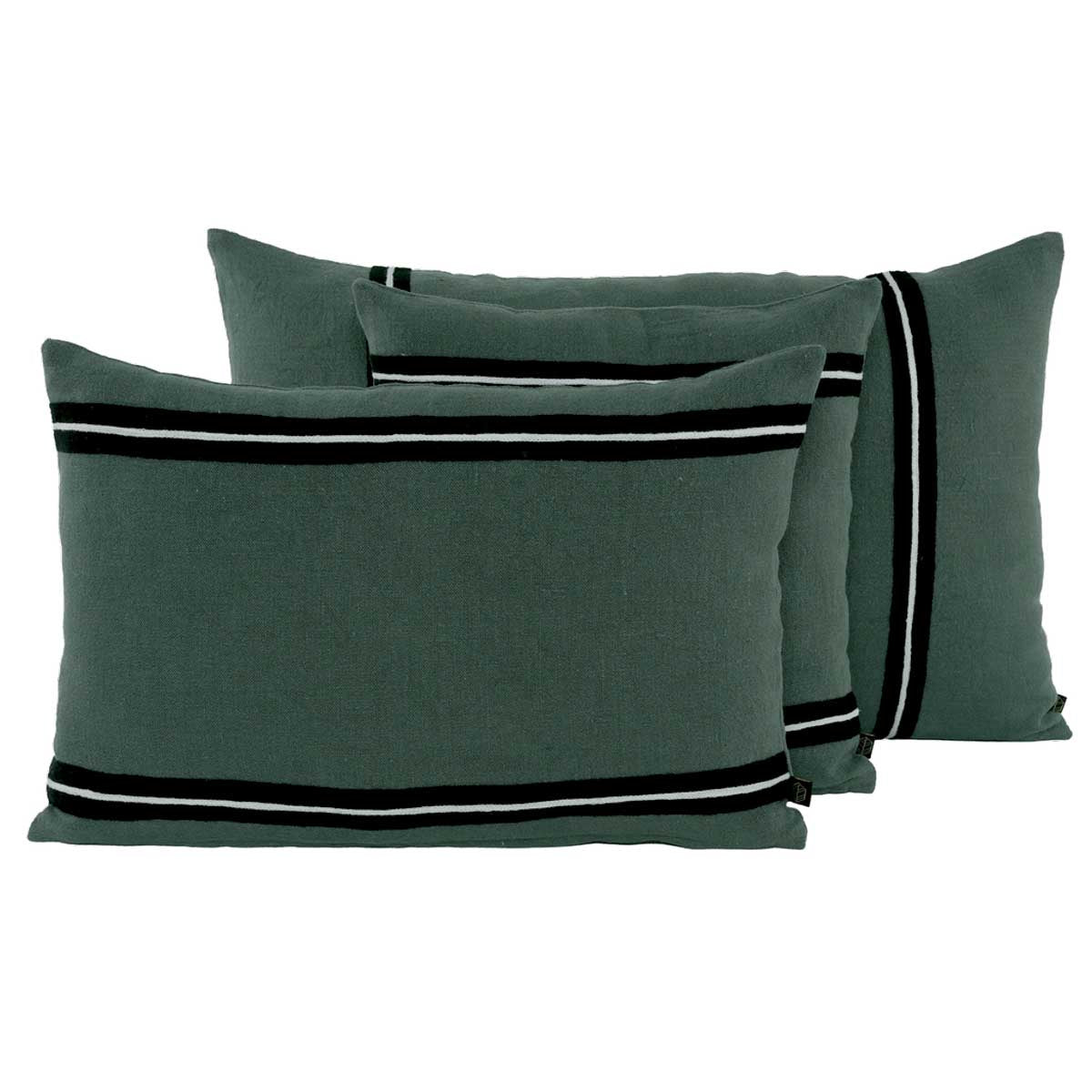Coussin Skagen Haomy en lin lavé coloris Pigeon, bandes brodées en coton – élégance naturelle et pureté