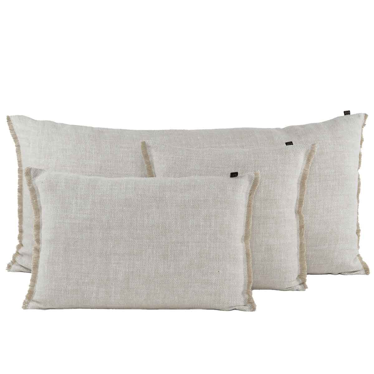 Coussin Cuba Haomy en lin lavé coloris Lin – finition frangée et look chiné