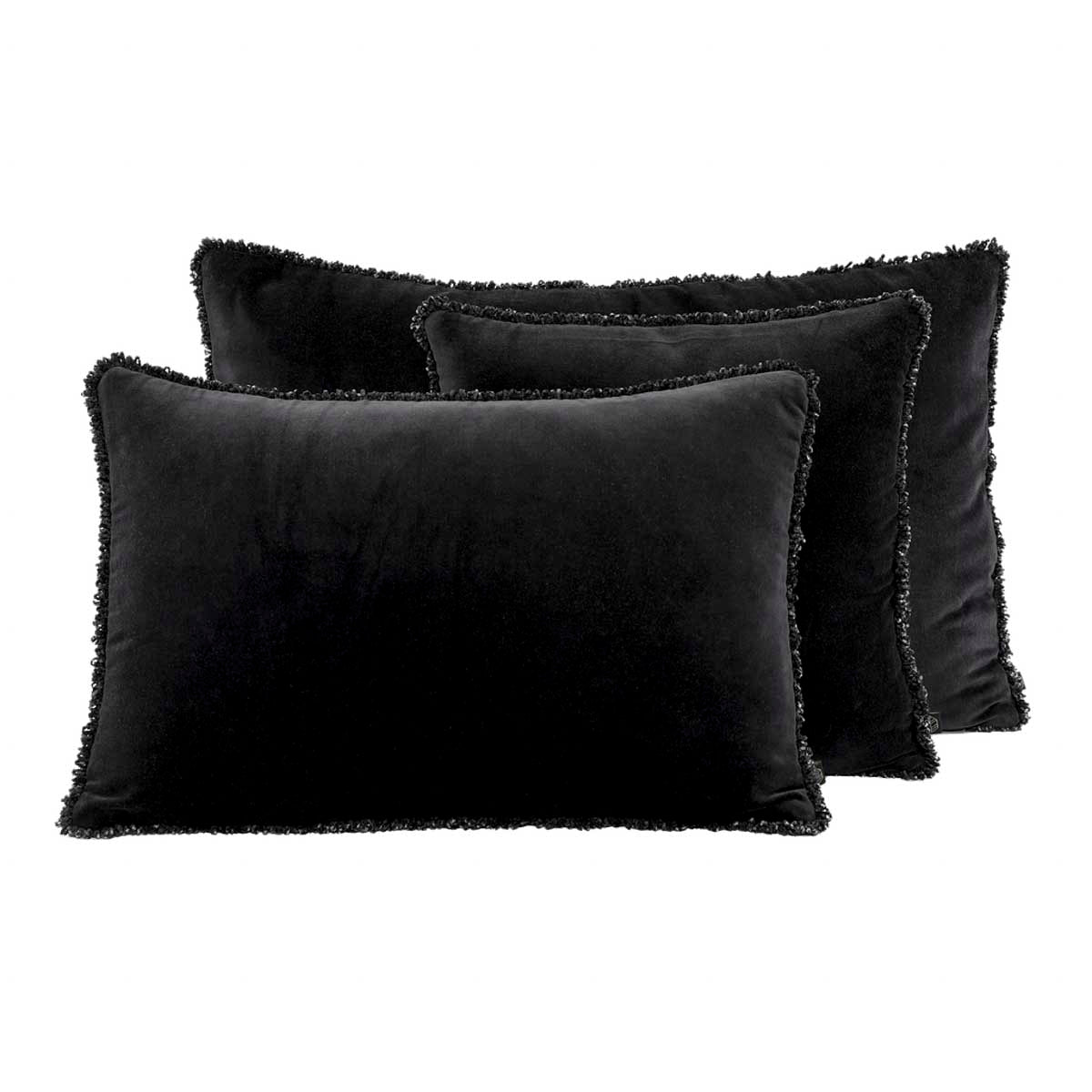 Coussin Kobe Haomy en velours frangé coloris Noir – chaleur et élégance pour une déco raffinée