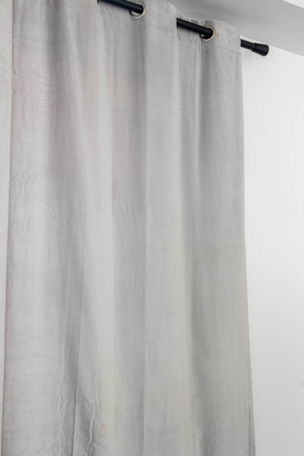 vivaraise-elise rideau velours doublé 140x280 cm grege