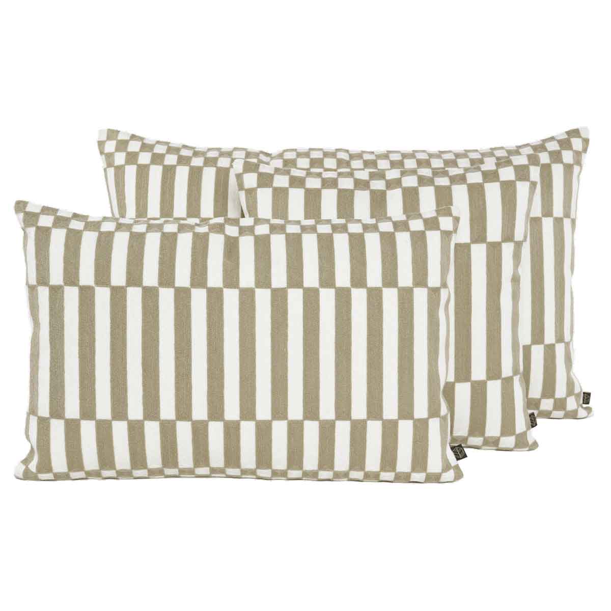 Housse de coussin Cancun en coton brodé – collection Haomy Harmony Textile, coloris Lin et motif géométrique raffiné pour une déco chic