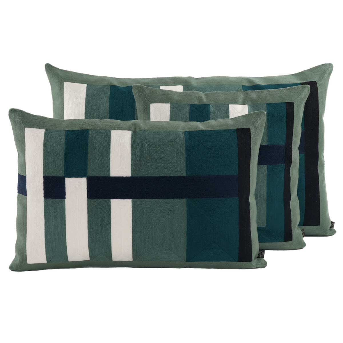 Housse de coussin Tokyo Haomy en coton brodé, coloris Encre – motif géométrique raffiné et style contemporain