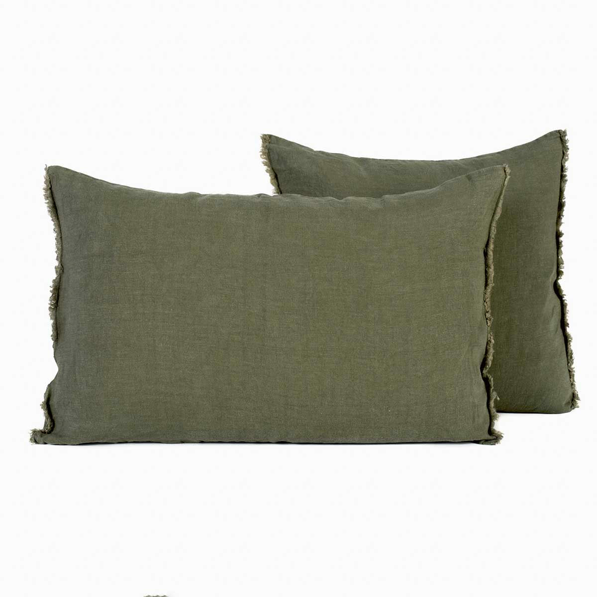 Coussin Limy Haomy en lin et coton, coloris Kaki – finition frangée et texture douce pour une déco élégante