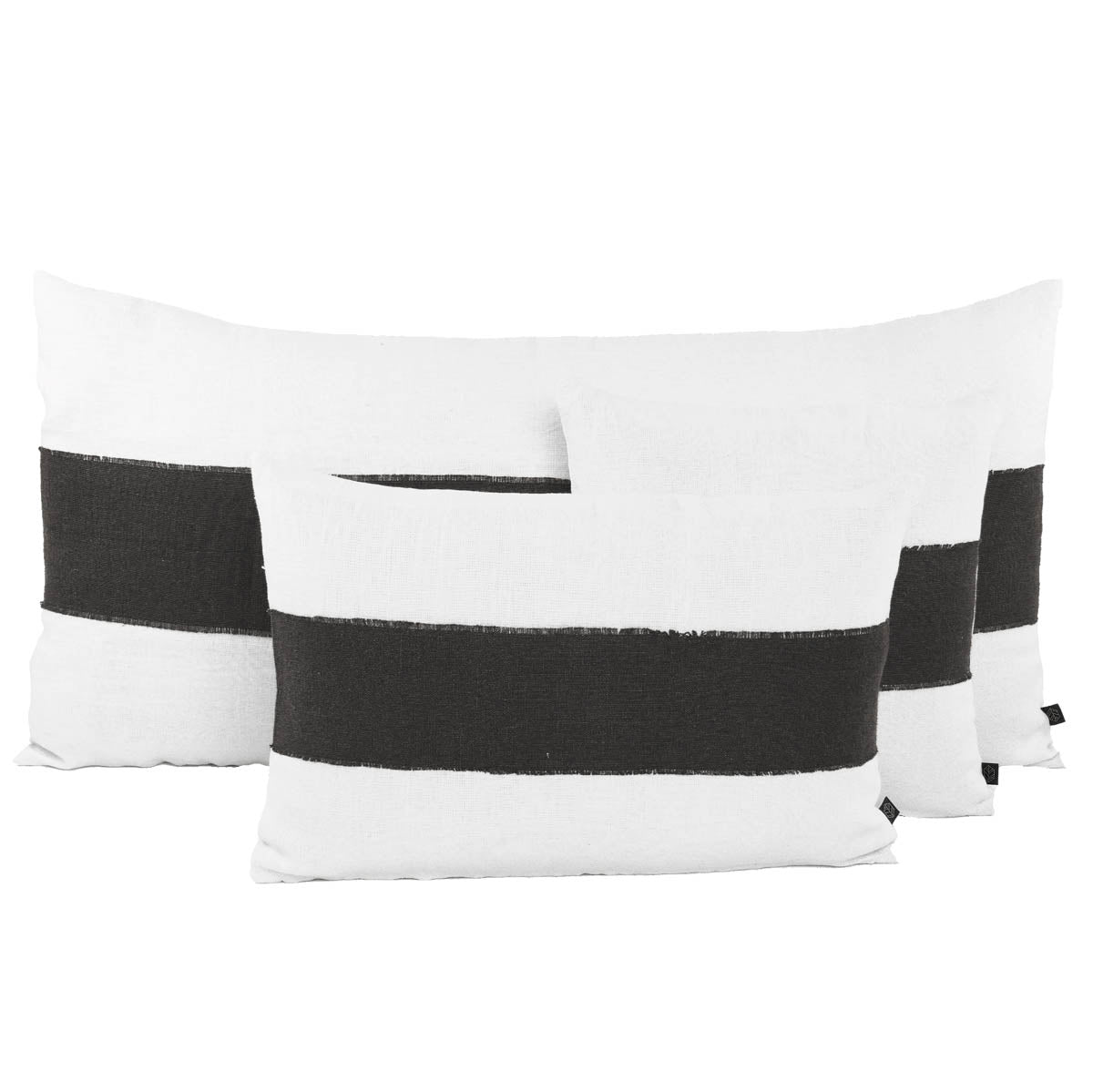 Housse de coussin Goa Haomy en lin lavé, coloris Noir – texture douce, élégance sobre et style authentique