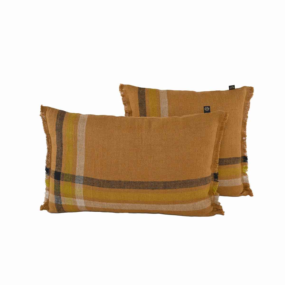 Housse de coussin Malibu en lin lavé – collection Haomy Harmony Textile, motif rayures croisées et coloris Charbon raffinés pour une décoration chic et naturelle