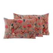 Housse de coussin Birdy en velours mocaccino imprimé oiseaux et fleurs – Haomy Harmony Textile, touche douce et romantique pour une déco chic.
