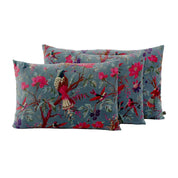 Housse de coussin Birdy en velours turquin imprimé oiseaux et fleurs – Haomy Harmony Textile, touche douce et romantique pour une déco chic.