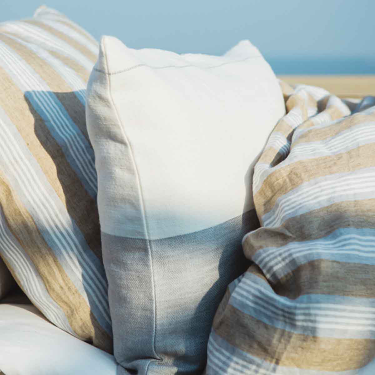 Square washed linen pillowcase 65x65 cm Maora - Libeco