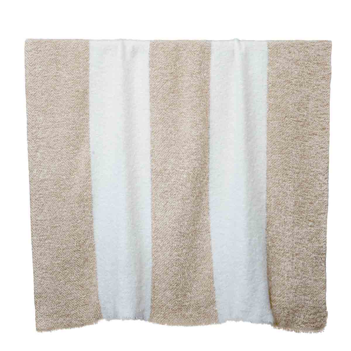 Plaid Megève Haomy en laine douce et chaude, coloris Cimarron – chaleur, confort et élégance naturelle pour un intérieur cosy