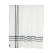 Plaid Paros Haomy en lin lavé, coloris Pigeon – motif à bandes tissées, finition frangée élégante