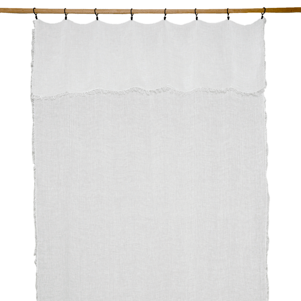 Rideau Bergame en voile de lin 100 % Blanc, texture légère et tombé fluide, accroche par pinces