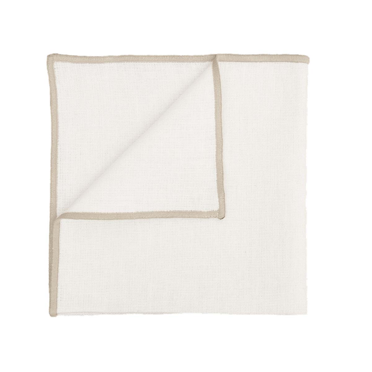 Serviette de table Corte Haomy en lin lavé et coton, coloris Blanc – élégante, douce et raffinée