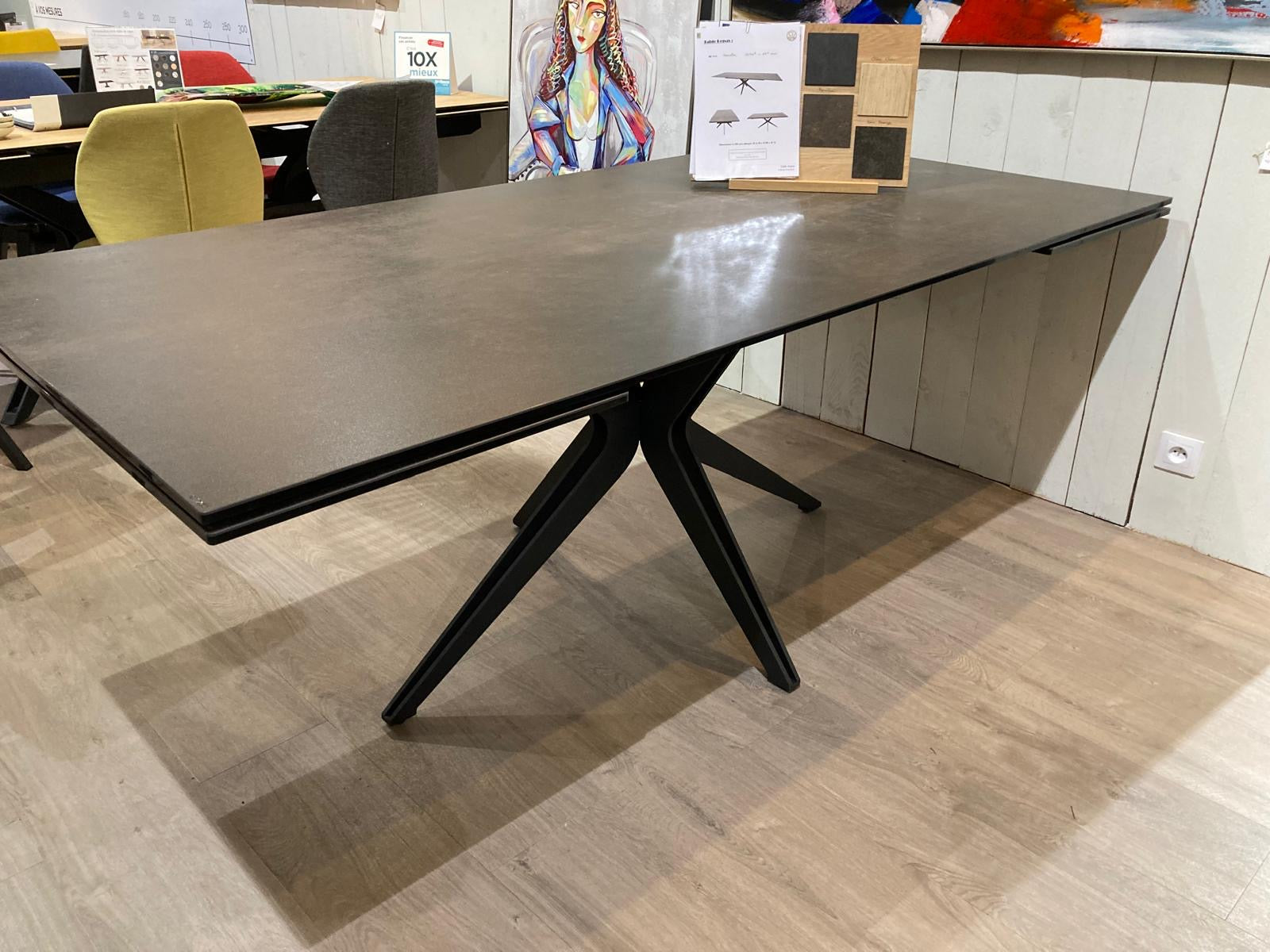 Table en céramique extensible Plisken Noir bronze - Home Beddings & Curtains