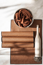 Borgo Haomy placemat in coated linen - 21 harmonious colors
