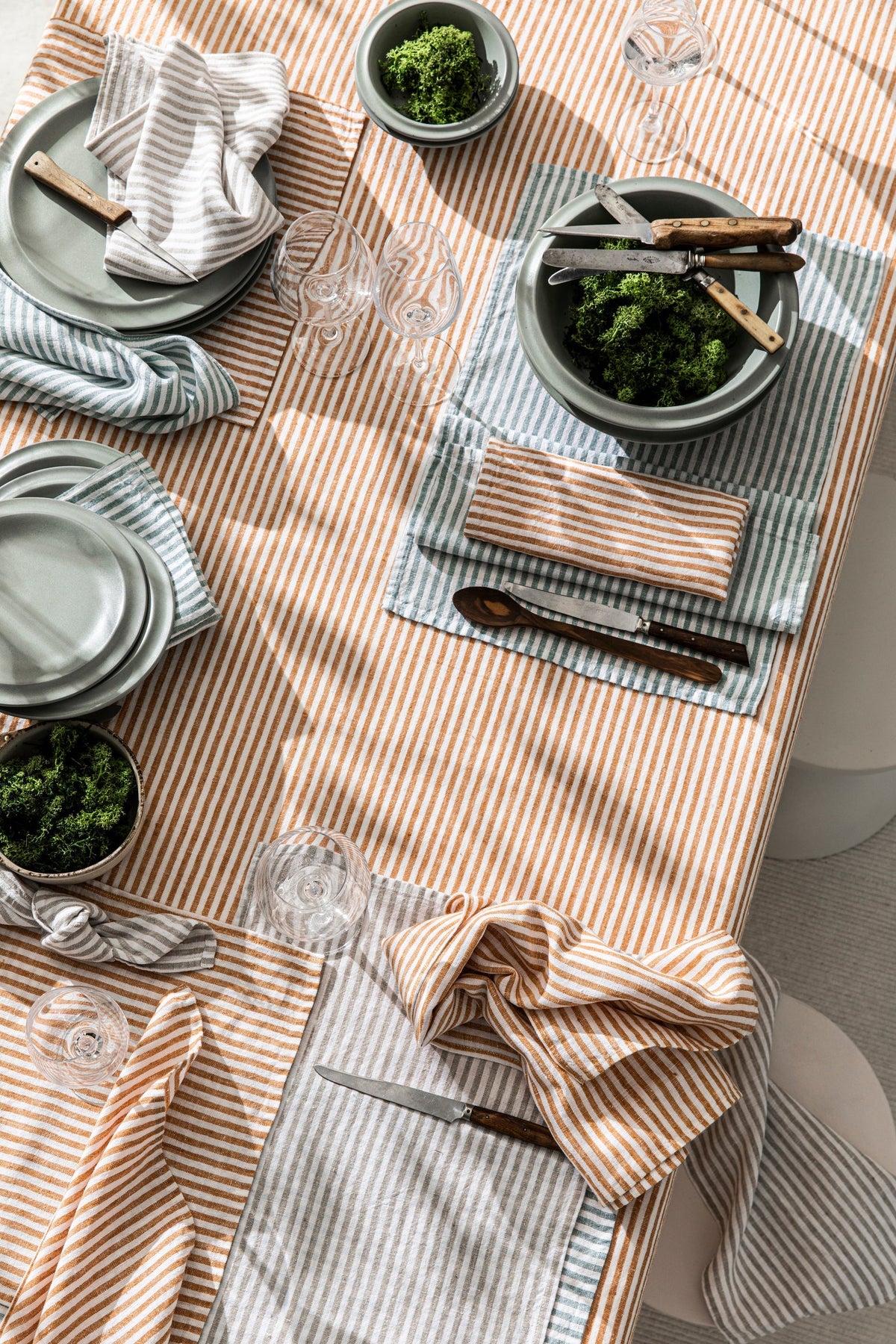 Vezzani washed linen tablecloth 160x300 cm - Harmony Haomy